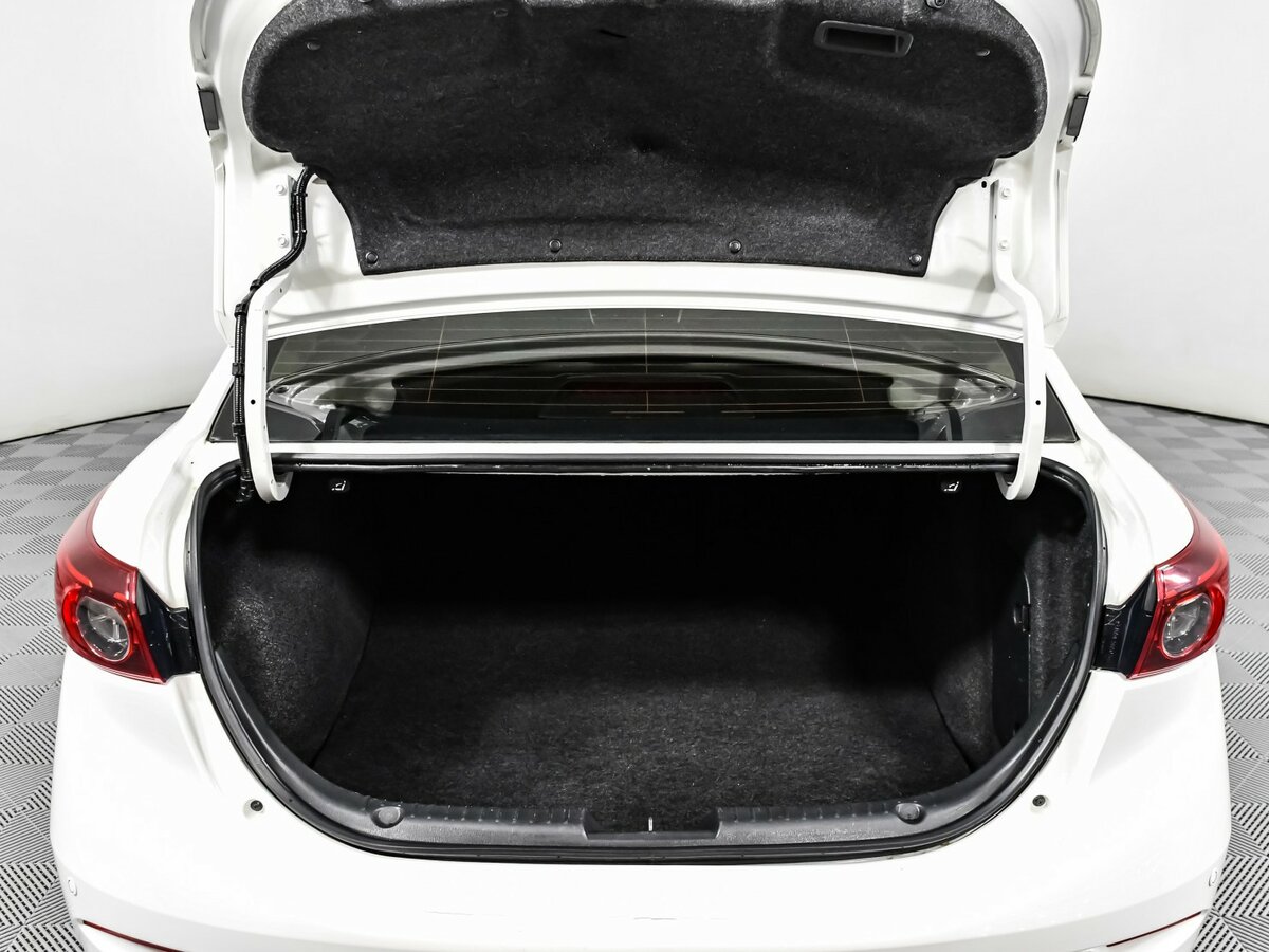 Mazda 3 2014 года с пробегом. Фото: #10