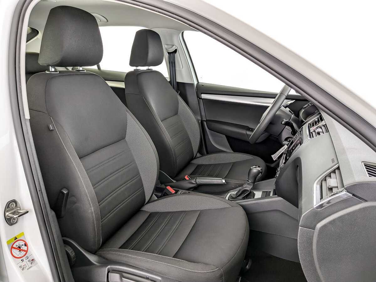 Skoda Octavia 2018 года с пробегом. Фото: #22