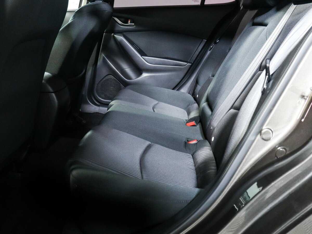 Mazda 3 2014 года с пробегом. Фото: #9