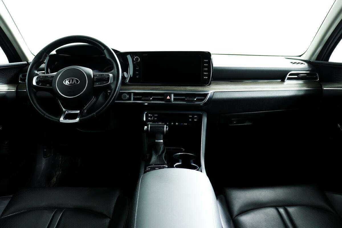 Kia K5 2021 года с пробегом. Фото: #8
