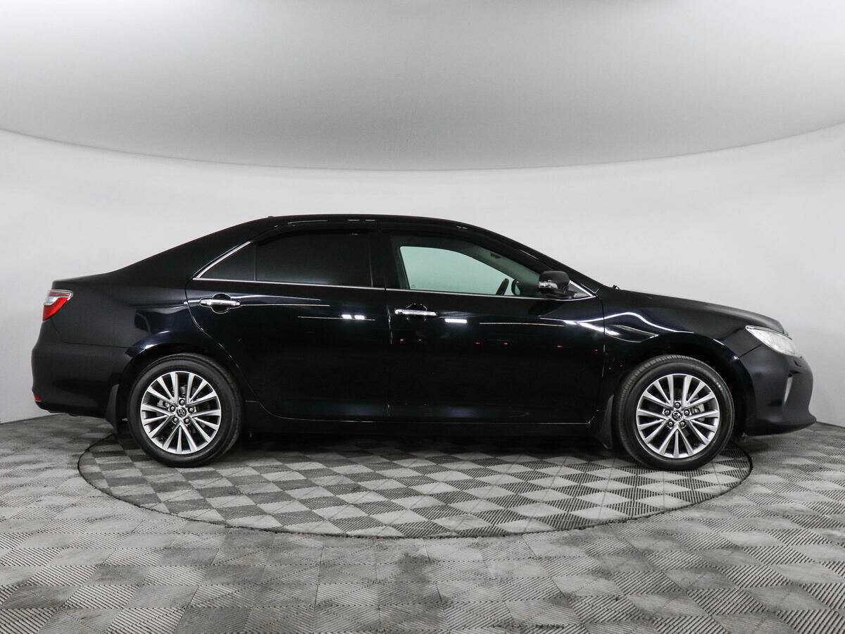 Toyota Camry 2016 года с пробегом. Фото: #3