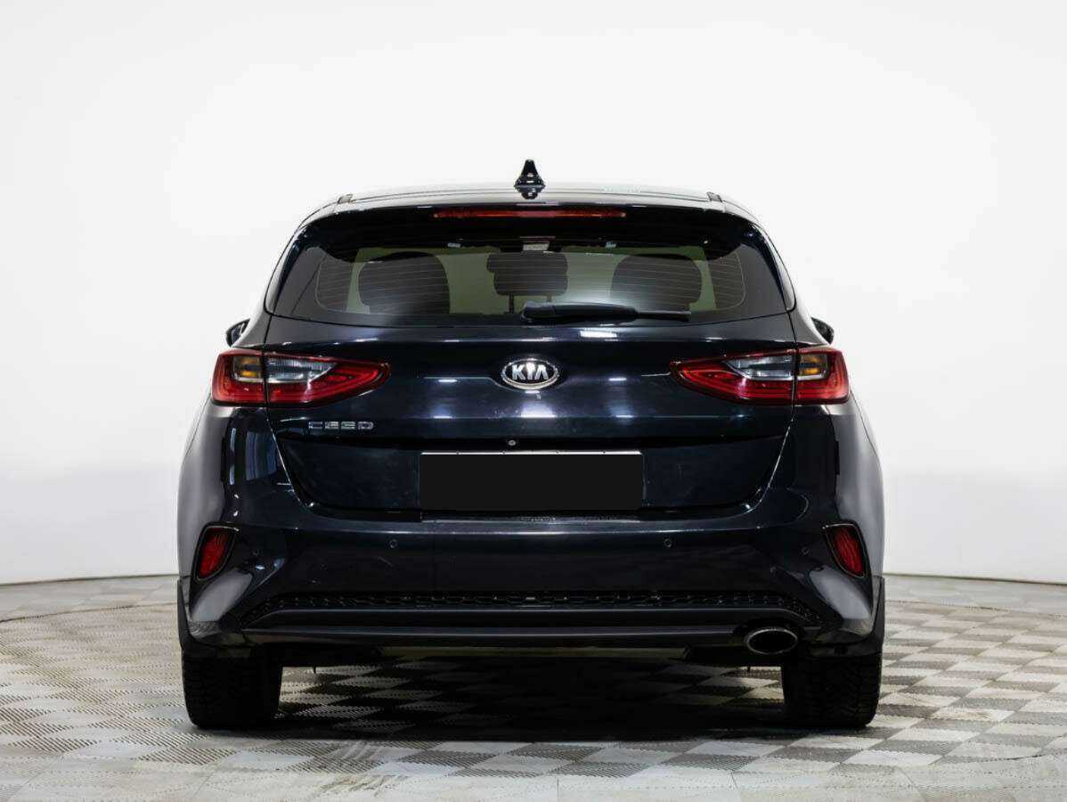 Kia Ceed 2020 года с пробегом. Фото: #4