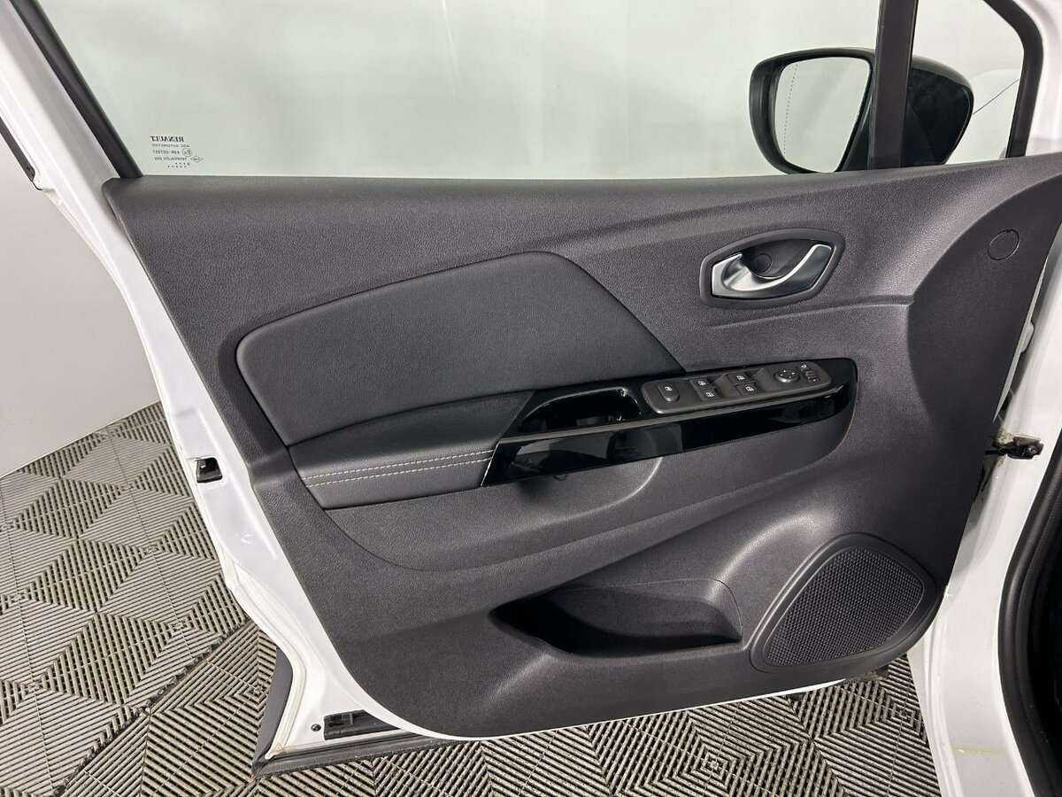 Renault Kaptur 2020 года с пробегом. Фото: #7