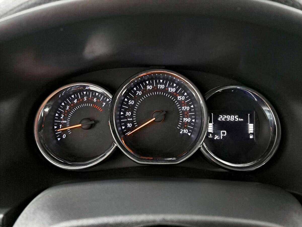 Renault Sandero 2020 года с пробегом. Фото: #10