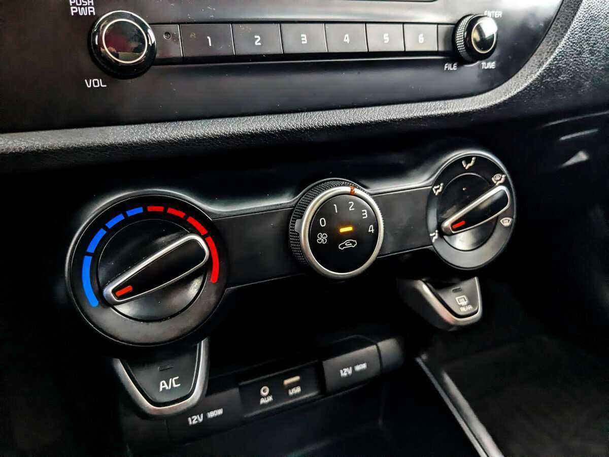 Kia Rio 2019 года с пробегом. Фото: #19