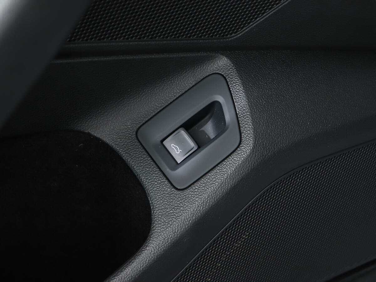 Volkswagen Passat 2017 года с пробегом. Фото: #16