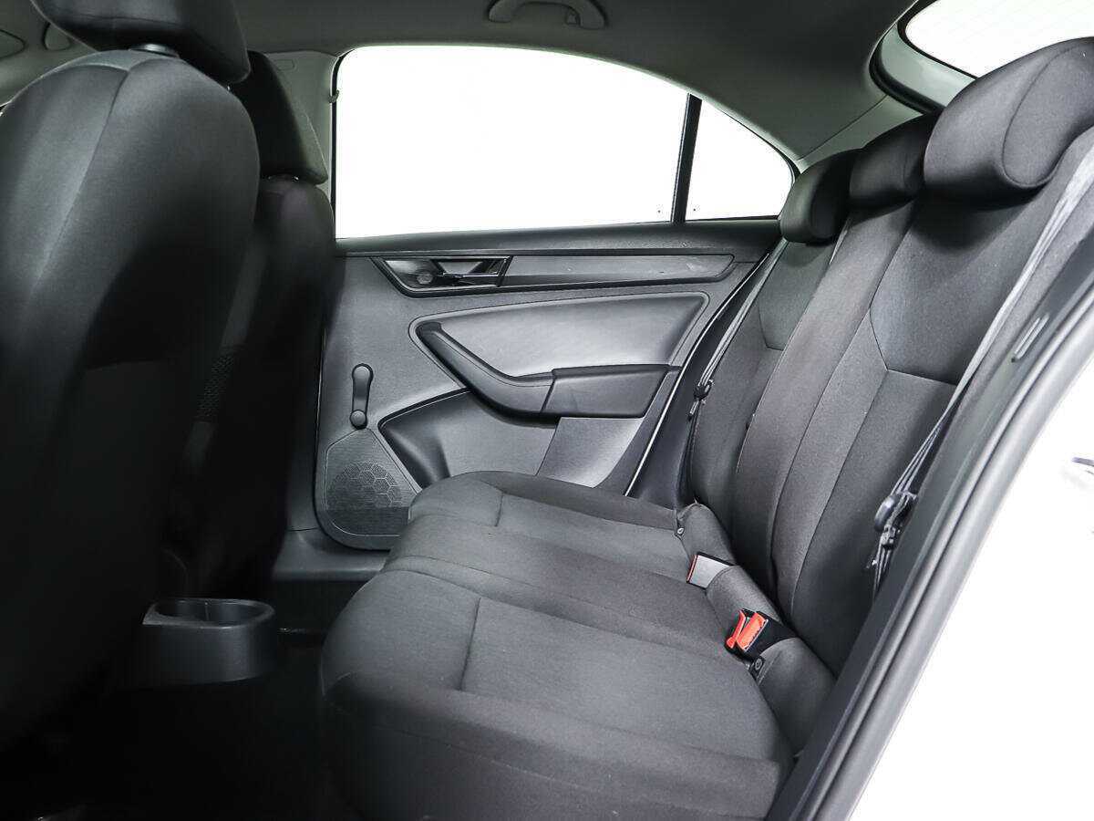 Skoda Rapid 2019 года с пробегом. Фото: #9