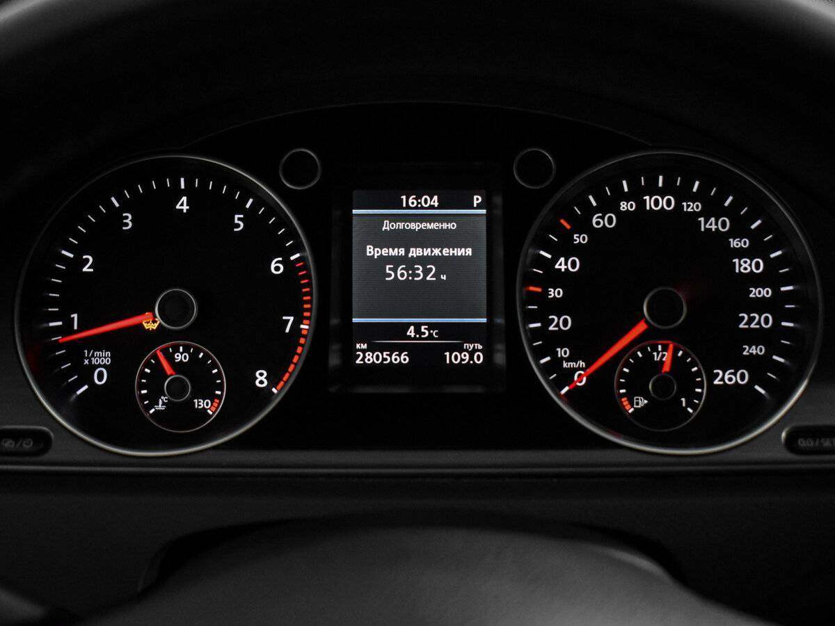 Volkswagen Passat 2012 года с пробегом. Фото: #16