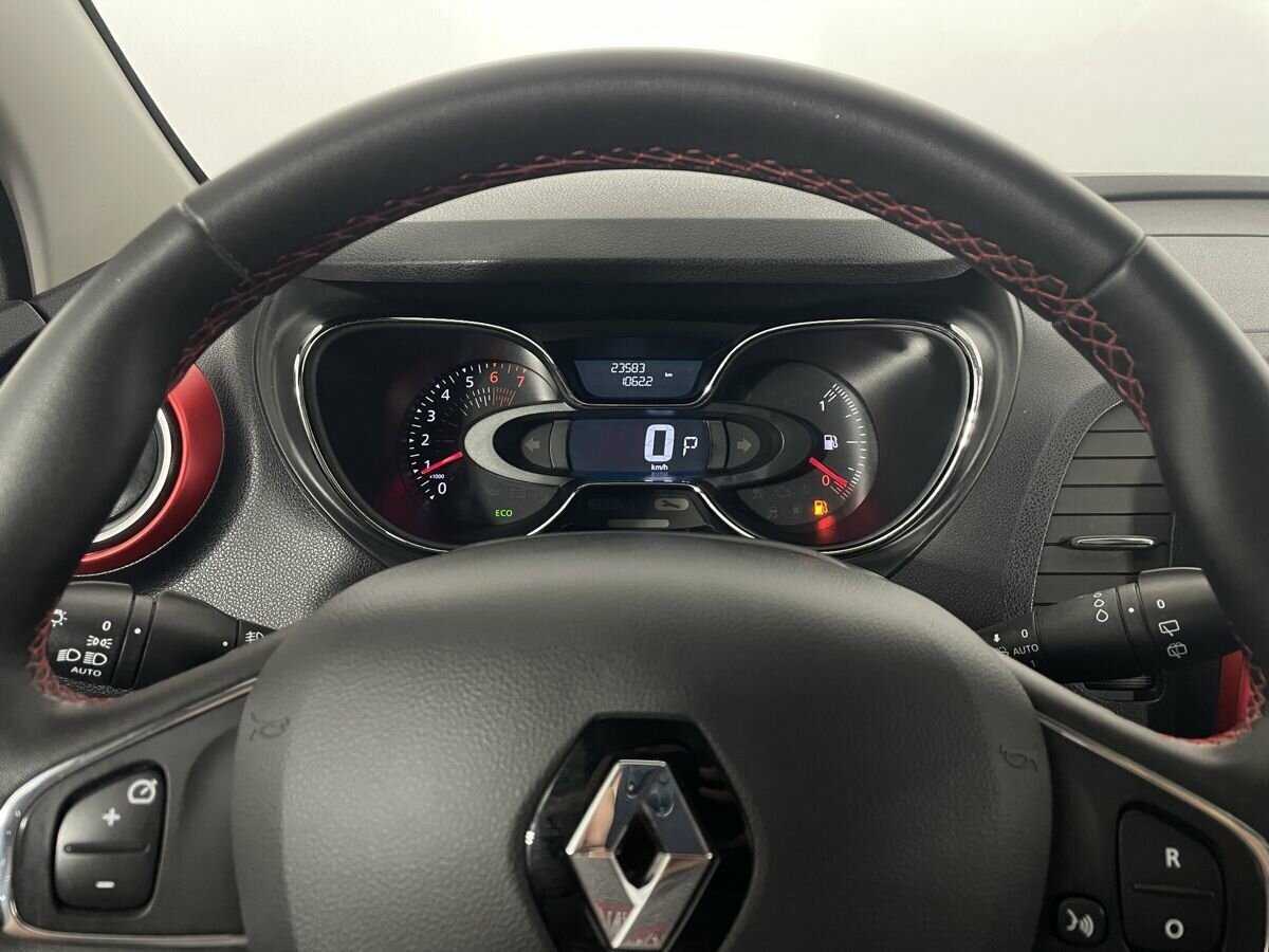 Renault Kaptur 2018 года с пробегом. Фото: #10