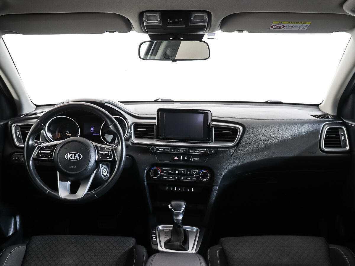Kia Ceed 2019 года с пробегом. Фото: #10