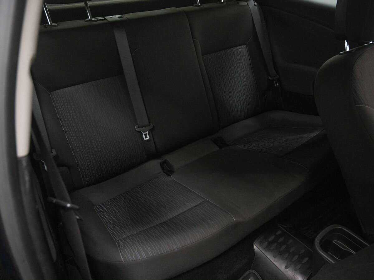 Opel Astra 2013 года с пробегом. Фото: #7