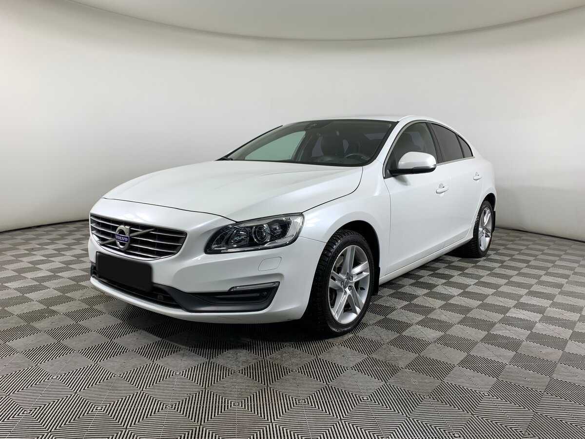 Volvo S60 2013 года с пробегом. Фото: #0