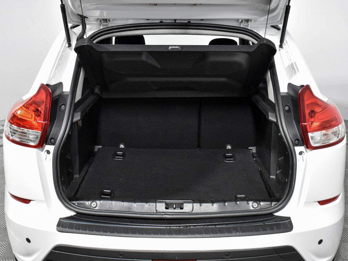 Lada (ВАЗ) XRAY 2016 года с пробегом. Фото: #18