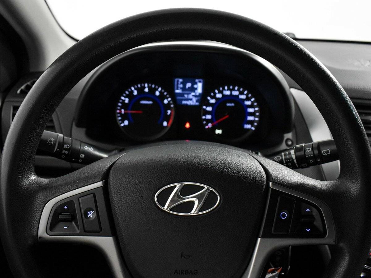 Hyundai Solaris 2015 года с пробегом. Фото: #15