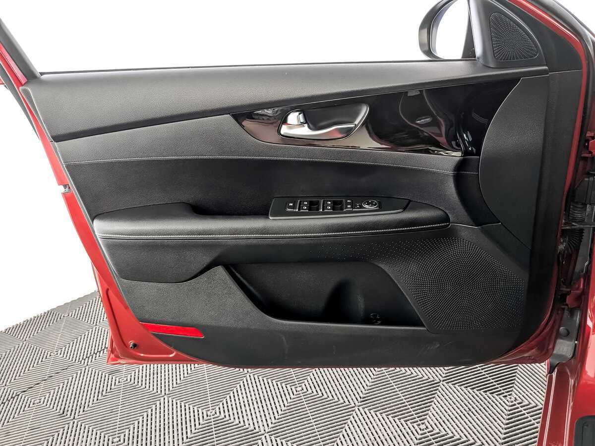 Kia Cerato 2020 года с пробегом. Фото: #16