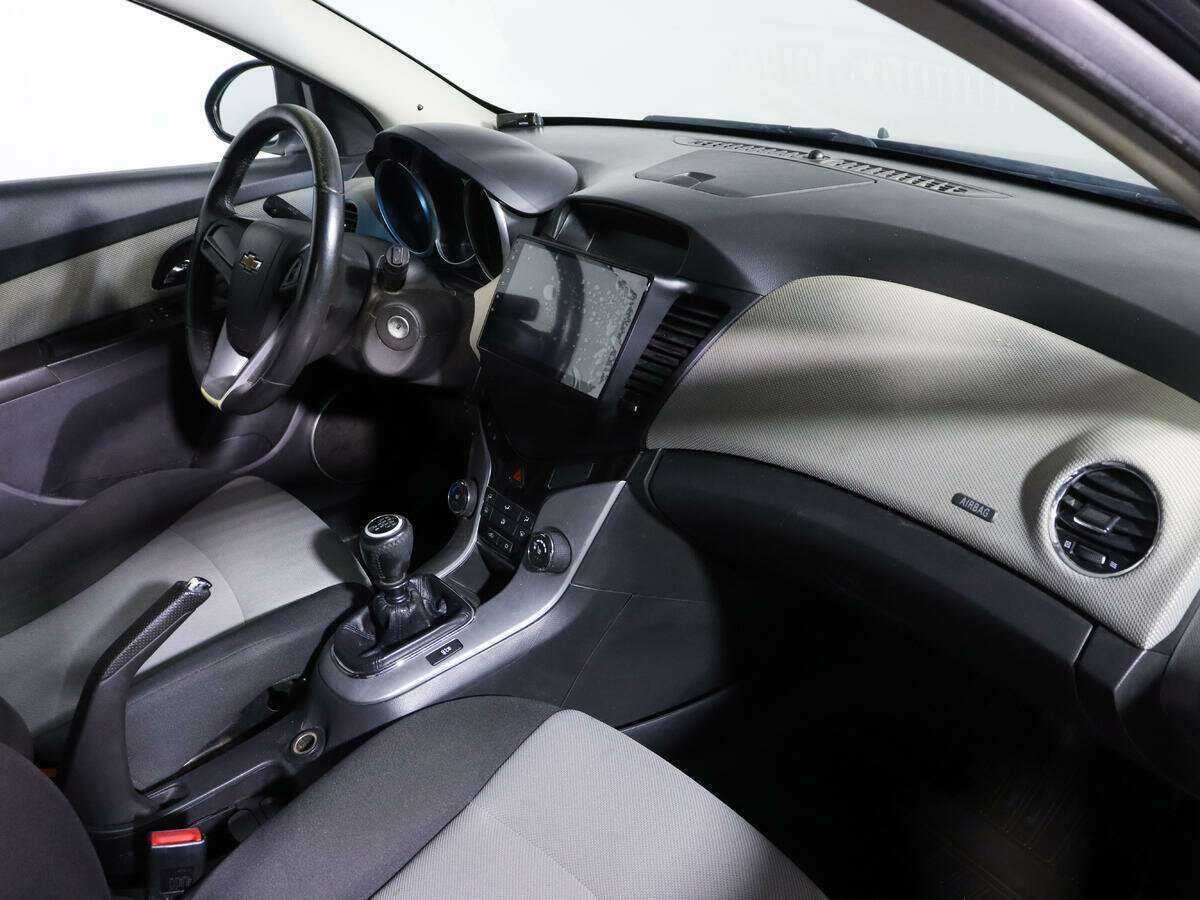 Chevrolet Cruze 2012 года с пробегом. Фото: #6