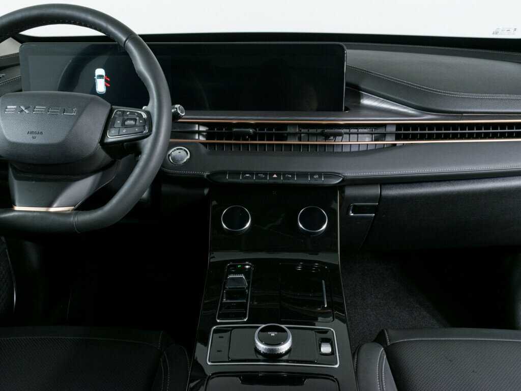 EXEED LX 2023 года с пробегом. Фото: #9