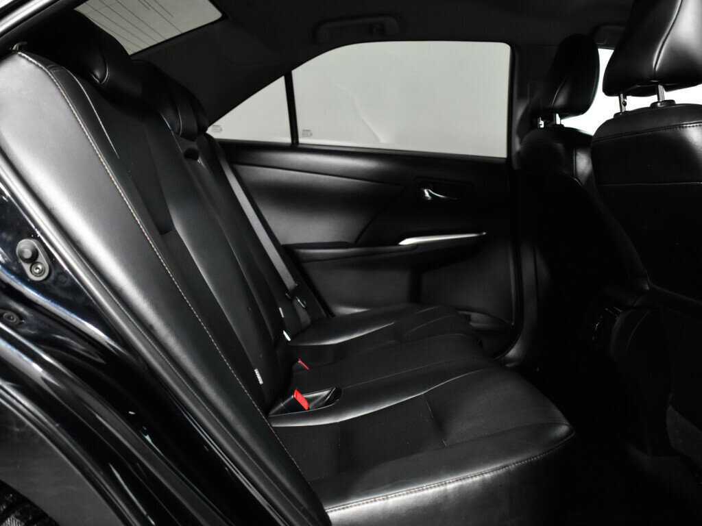 Toyota Camry 2014 года с пробегом. Фото: #9