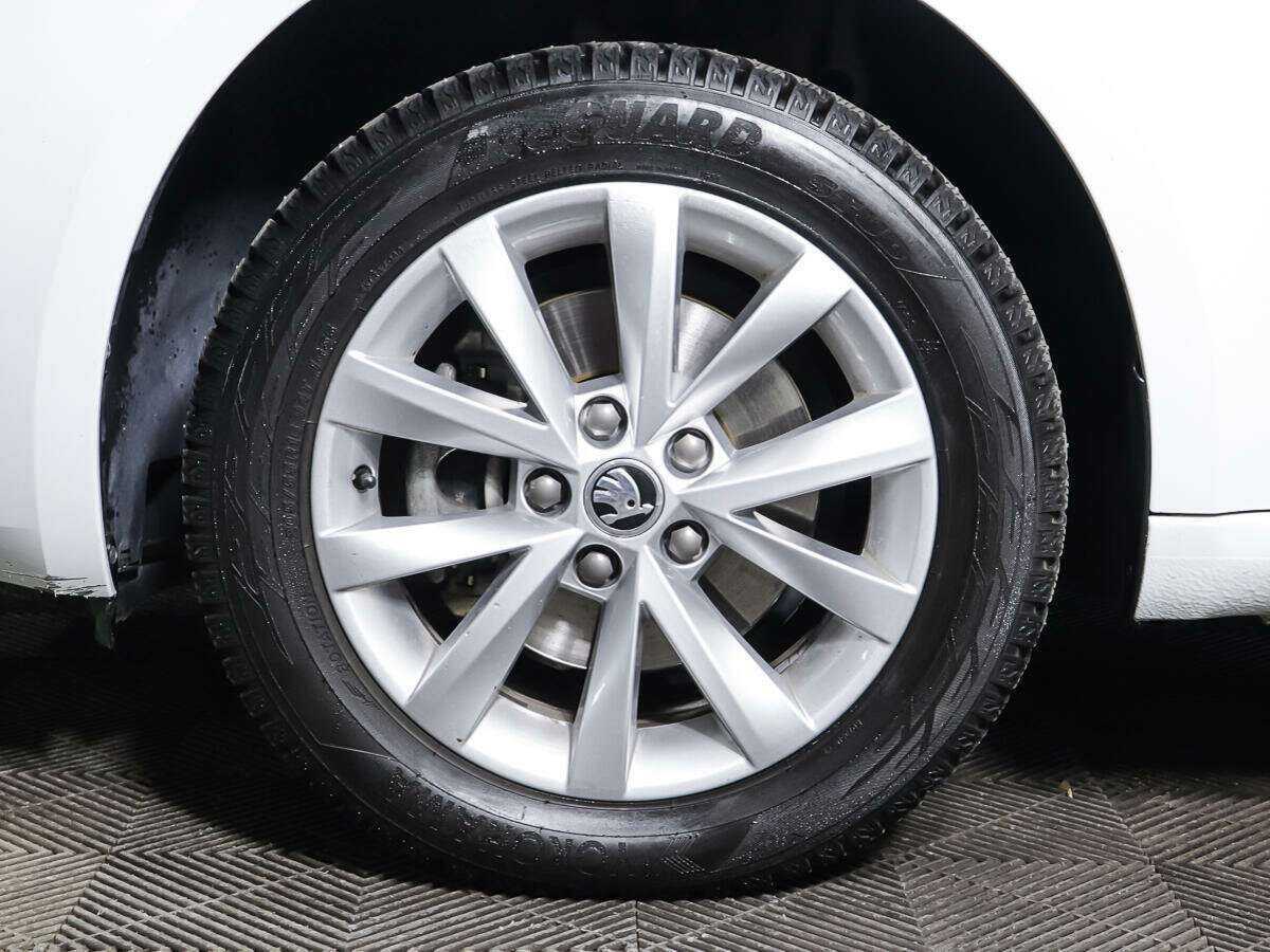 Skoda Octavia 2018 года с пробегом. Фото: #23