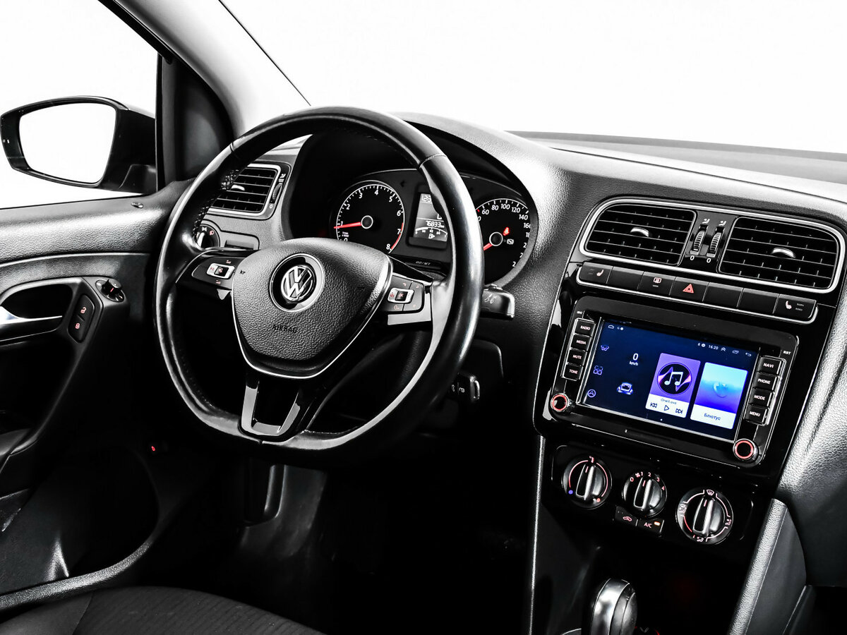 Volkswagen Polo 2017 года с пробегом. Фото: #7