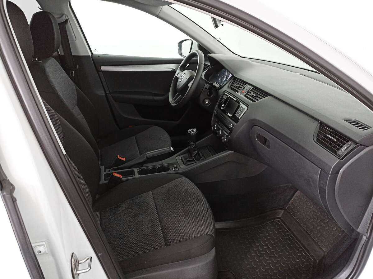 Skoda Octavia 2016 года с пробегом. Фото: #8