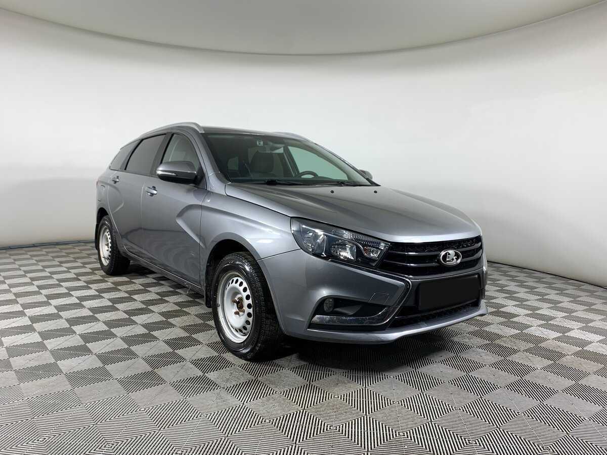 Lada (ВАЗ) Vesta 2018 года с пробегом. Фото: #2