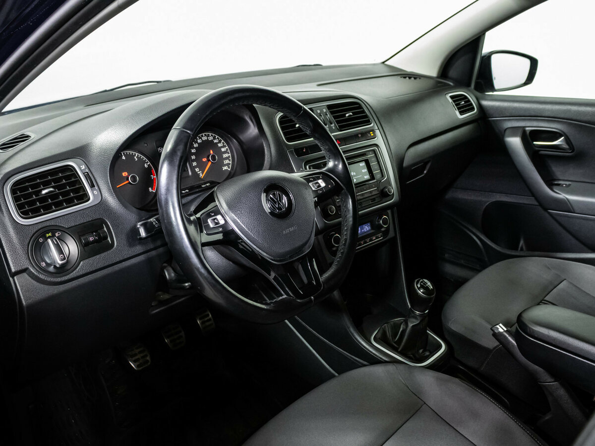 Volkswagen Polo 2016 года с пробегом. Фото: #8