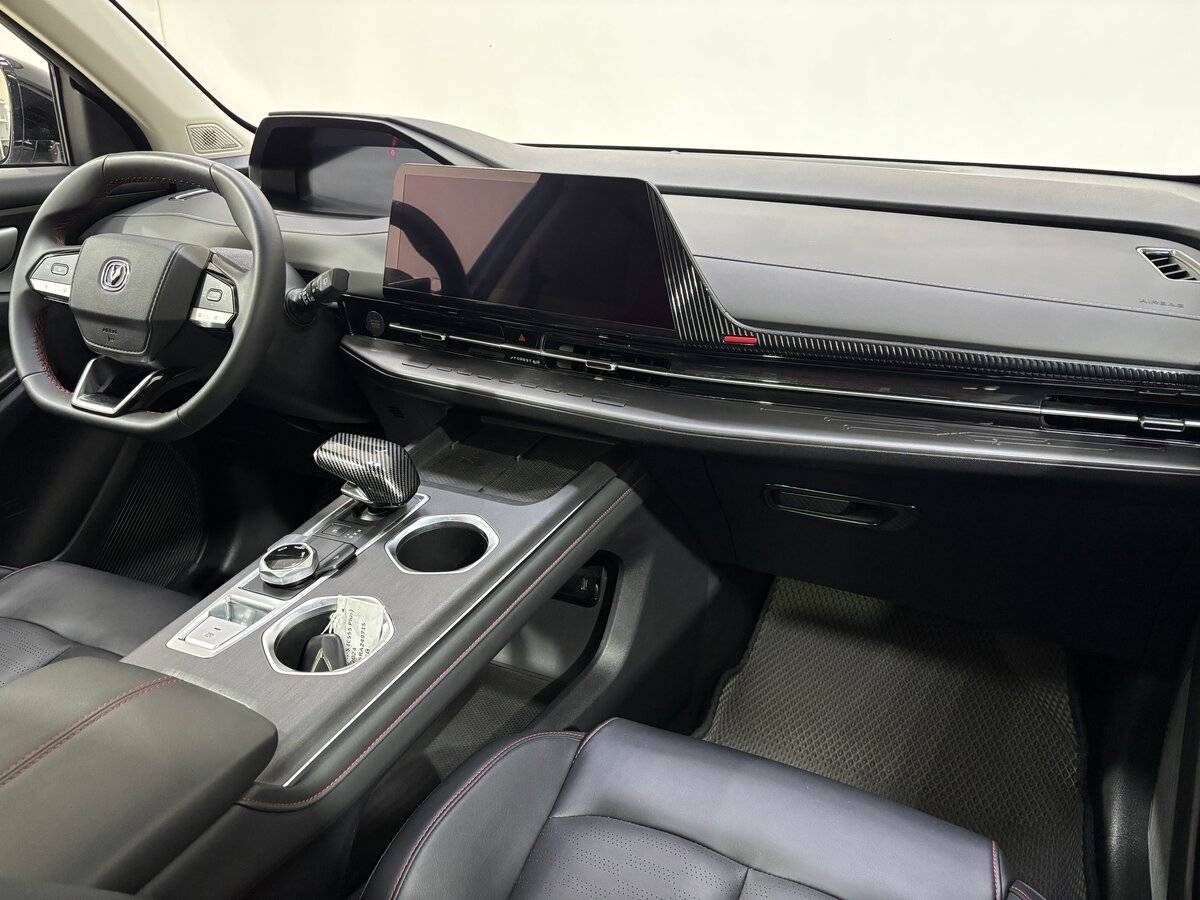 Changan UNI-S (CS55 Plus) 2024 года с пробегом. Фото: #10