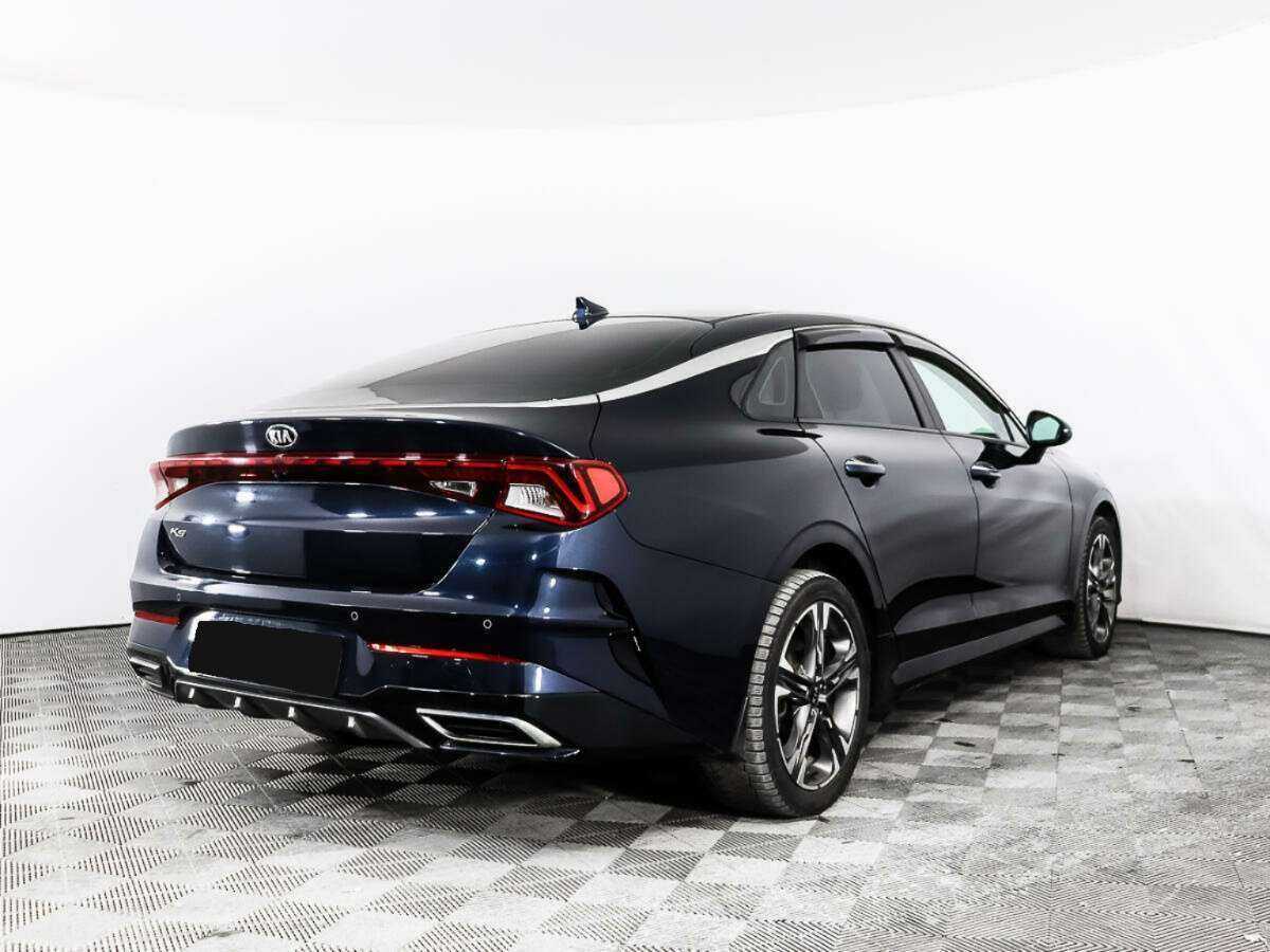 Kia K5 2021 года с пробегом. Фото: #4