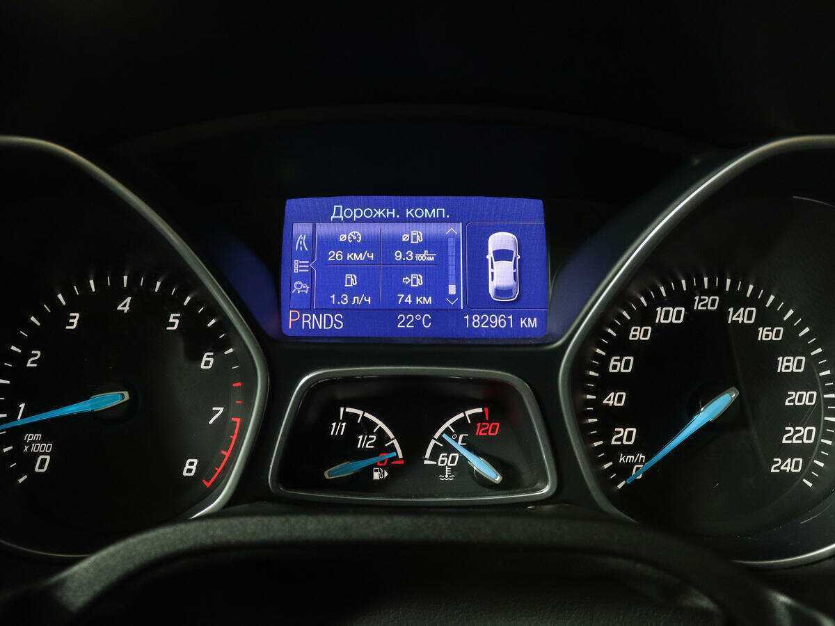 Ford Focus 2012 года с пробегом. Фото: #10