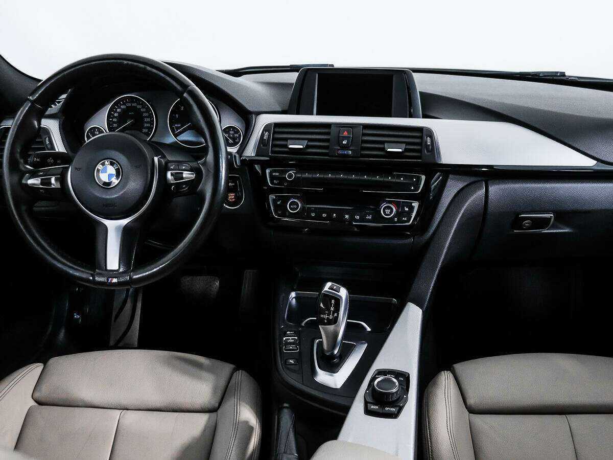 BMW 3 серии 2015 года с пробегом. Фото: #9
