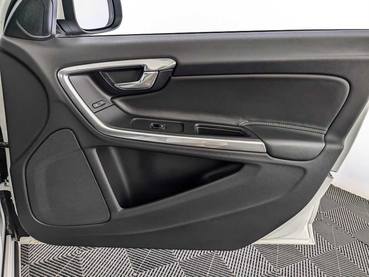 Volvo S60 2016 года с пробегом. Фото: #20