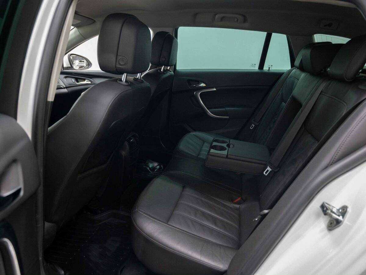Opel Insignia 2013 года с пробегом. Фото: #11