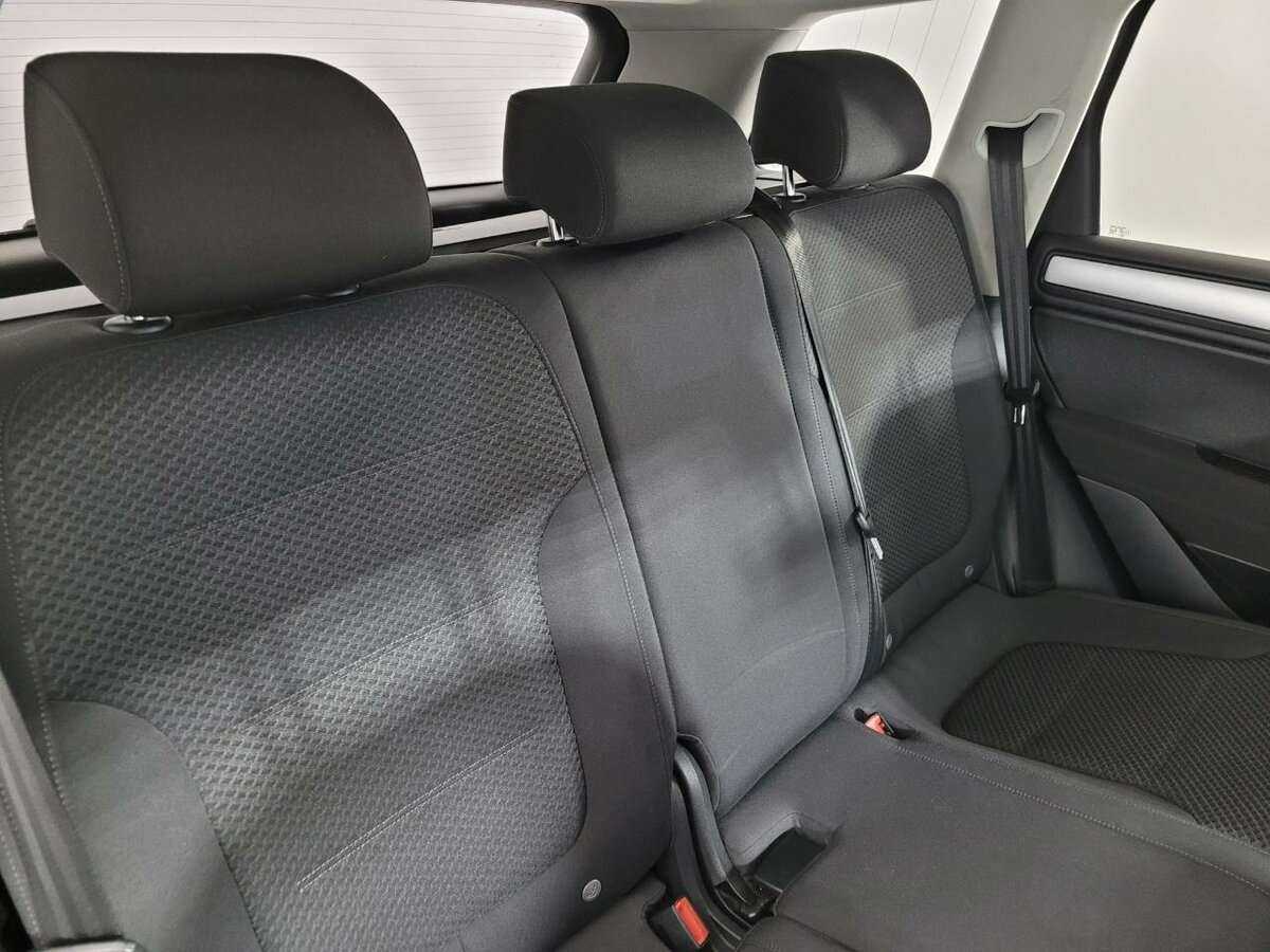 Volkswagen Touareg 2012 года с пробегом. Фото: #14