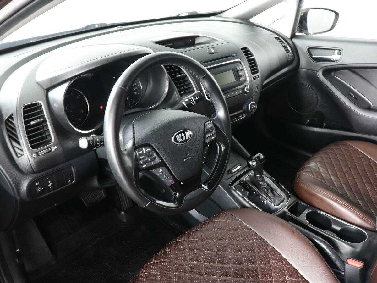 Kia Cerato 2017 года с пробегом. Фото: #8