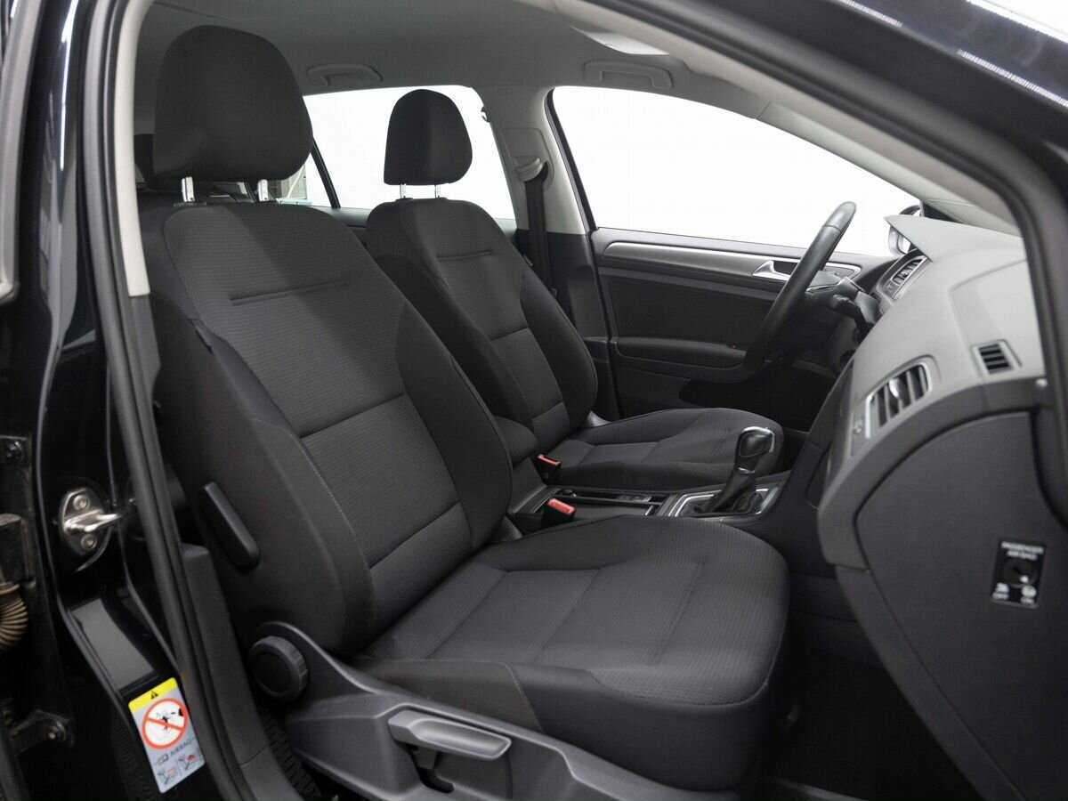 Volkswagen Golf 2013 года с пробегом. Фото: #13