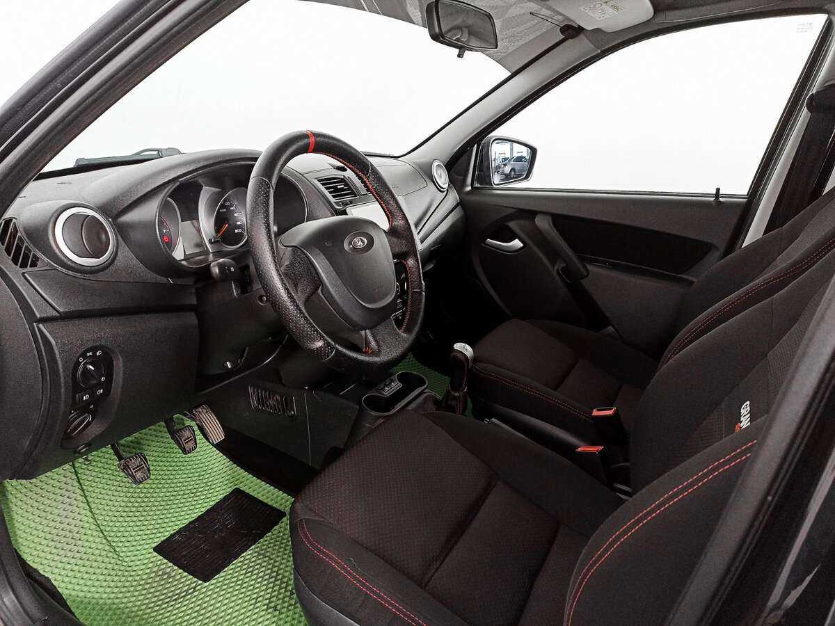 Lada (ВАЗ) Granta 2017 года с пробегом. Фото: #11