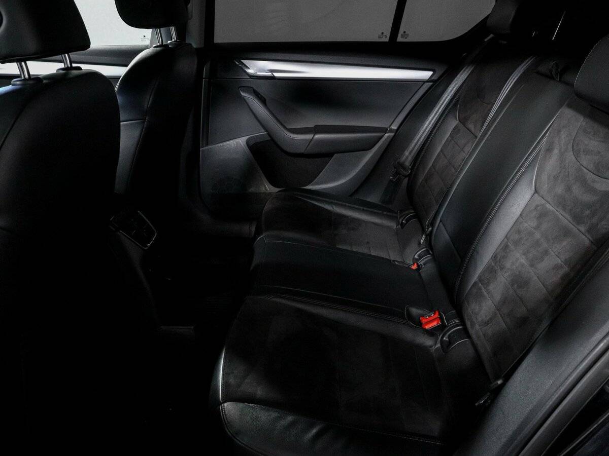 Skoda Octavia 2015 года с пробегом. Фото: #9