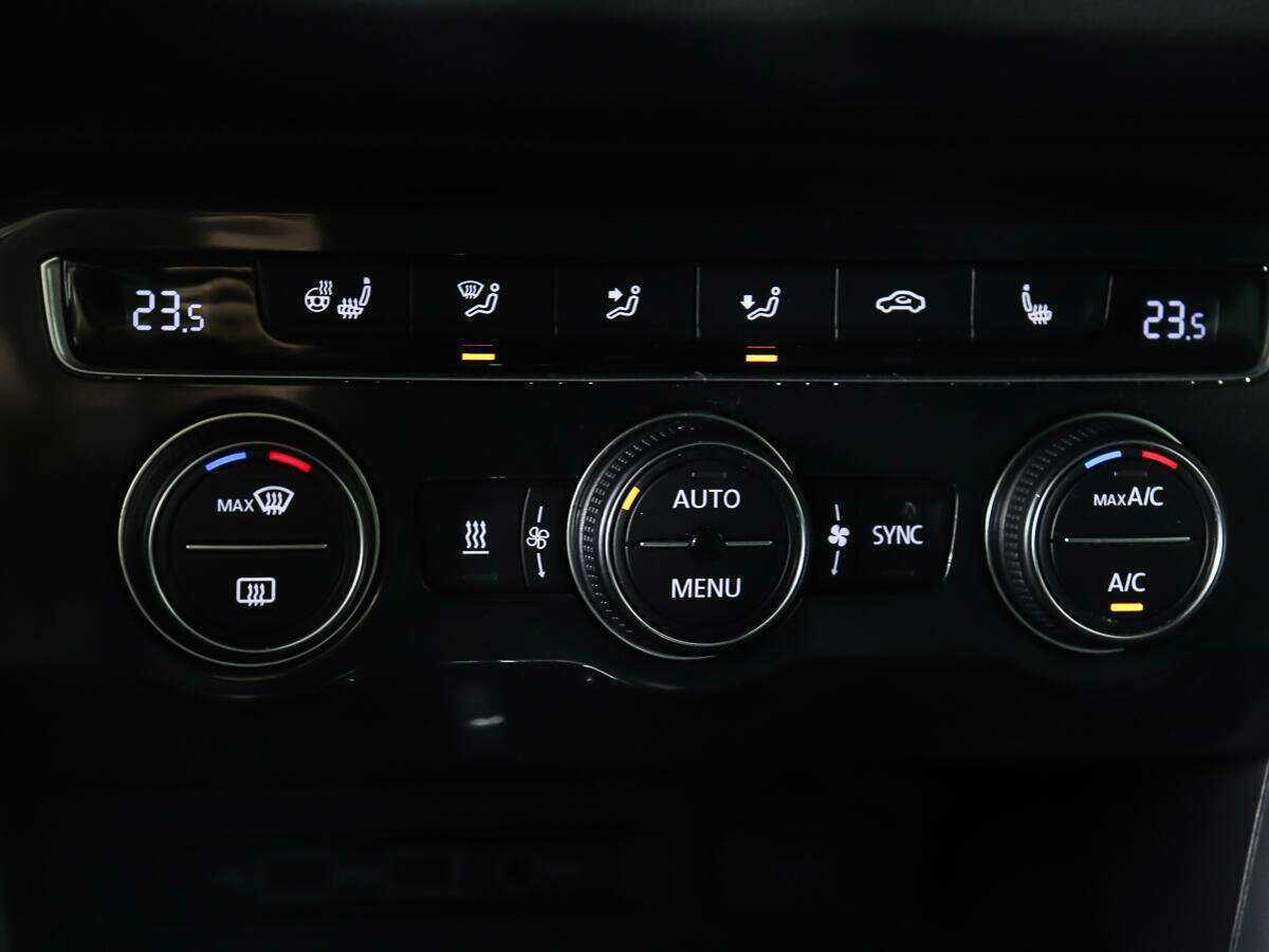 Volkswagen Tiguan 2018 года с пробегом. Фото: #15