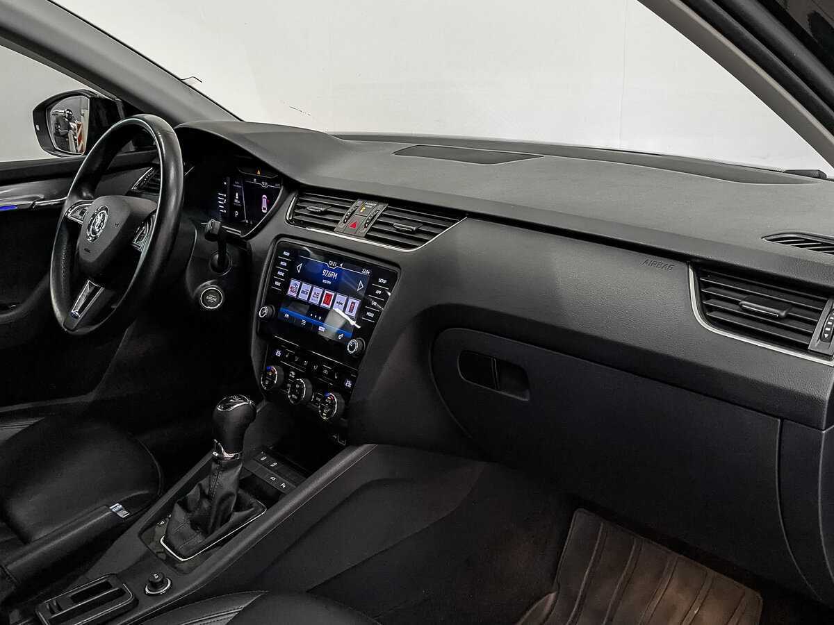 Skoda Octavia 2019 года с пробегом. Фото: #12