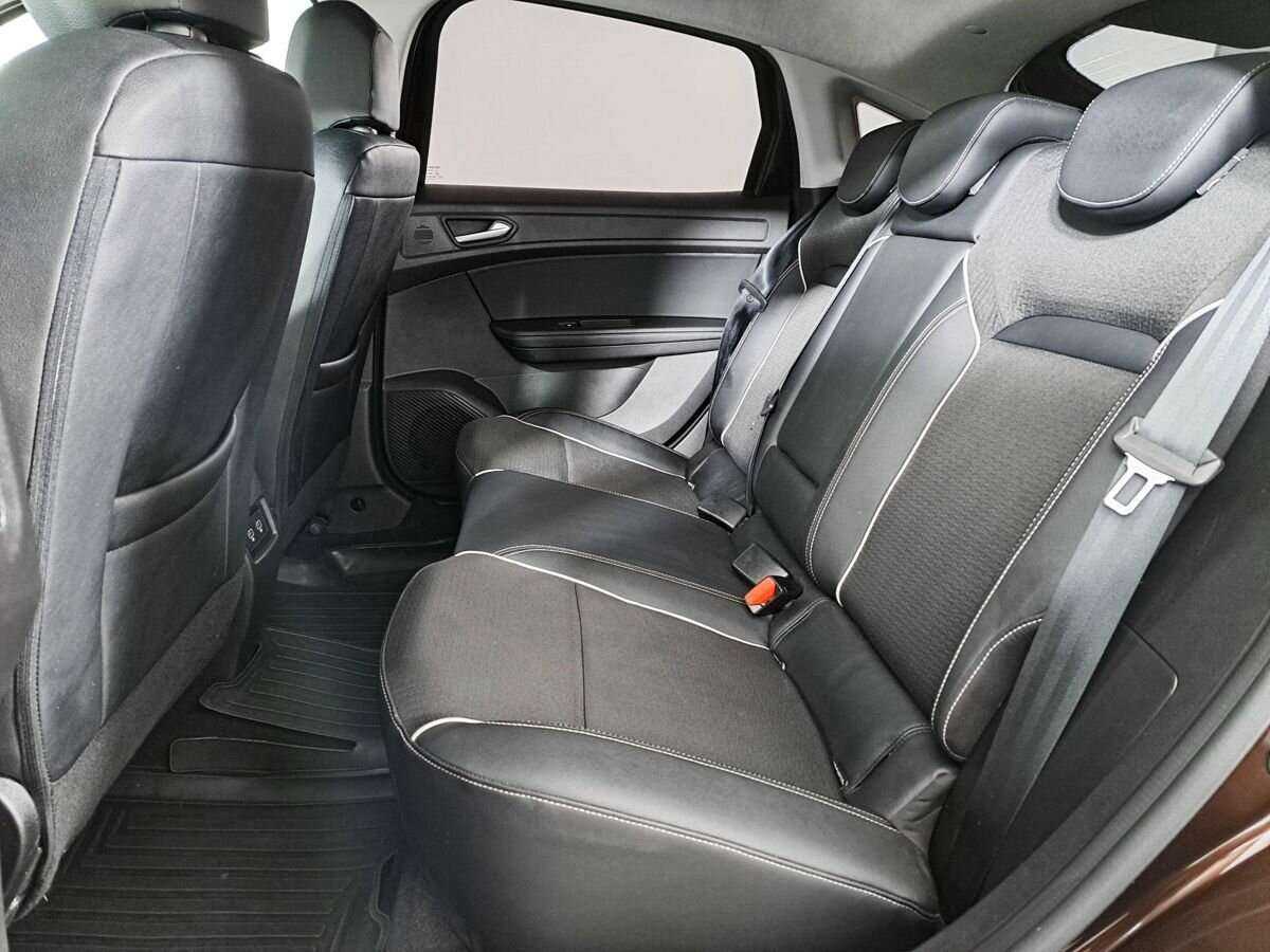 Renault Arkana 2019 года с пробегом. Фото: #9