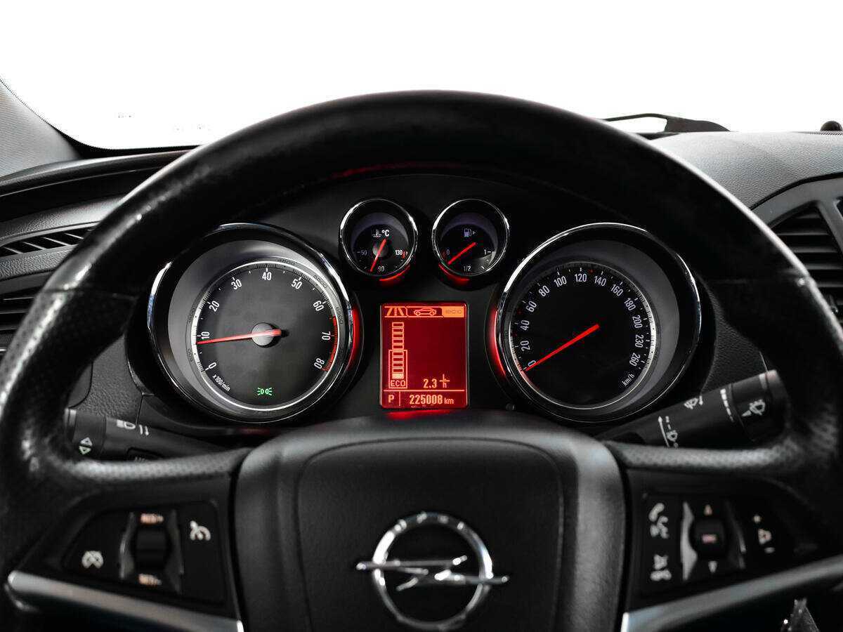 Opel Insignia 2013 года с пробегом. Фото: #10