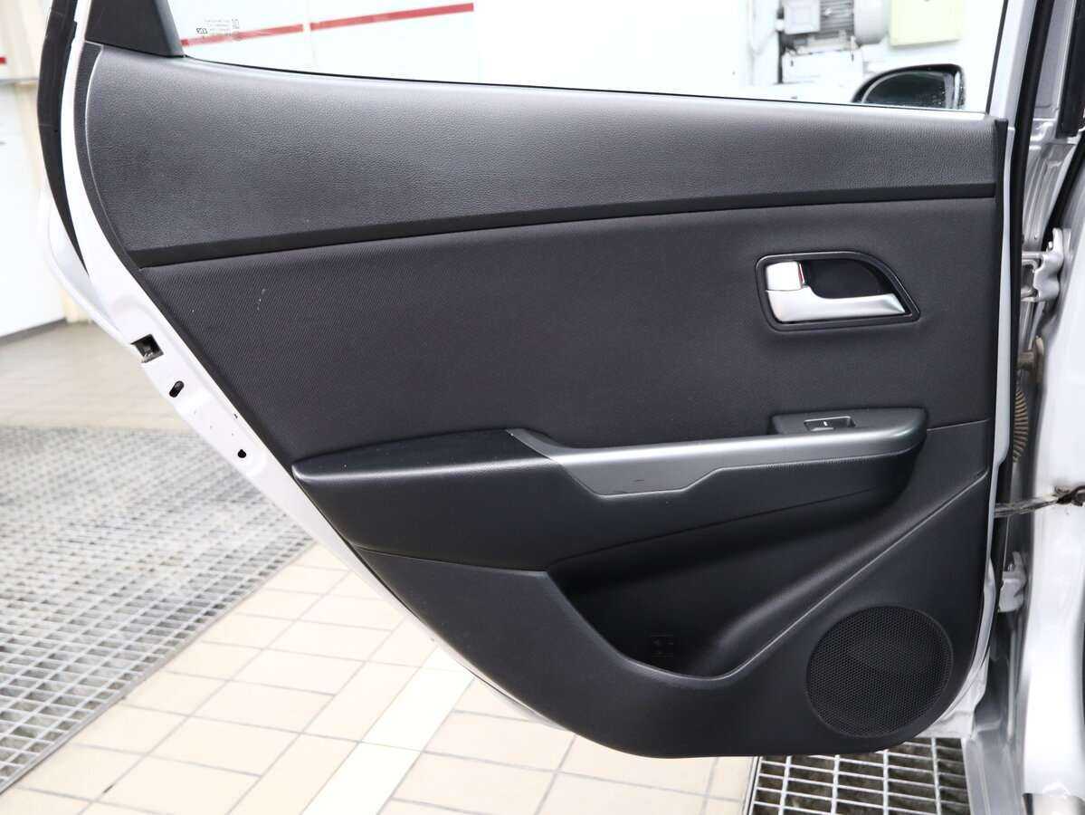 Kia Rio 2015 года с пробегом. Фото: #8