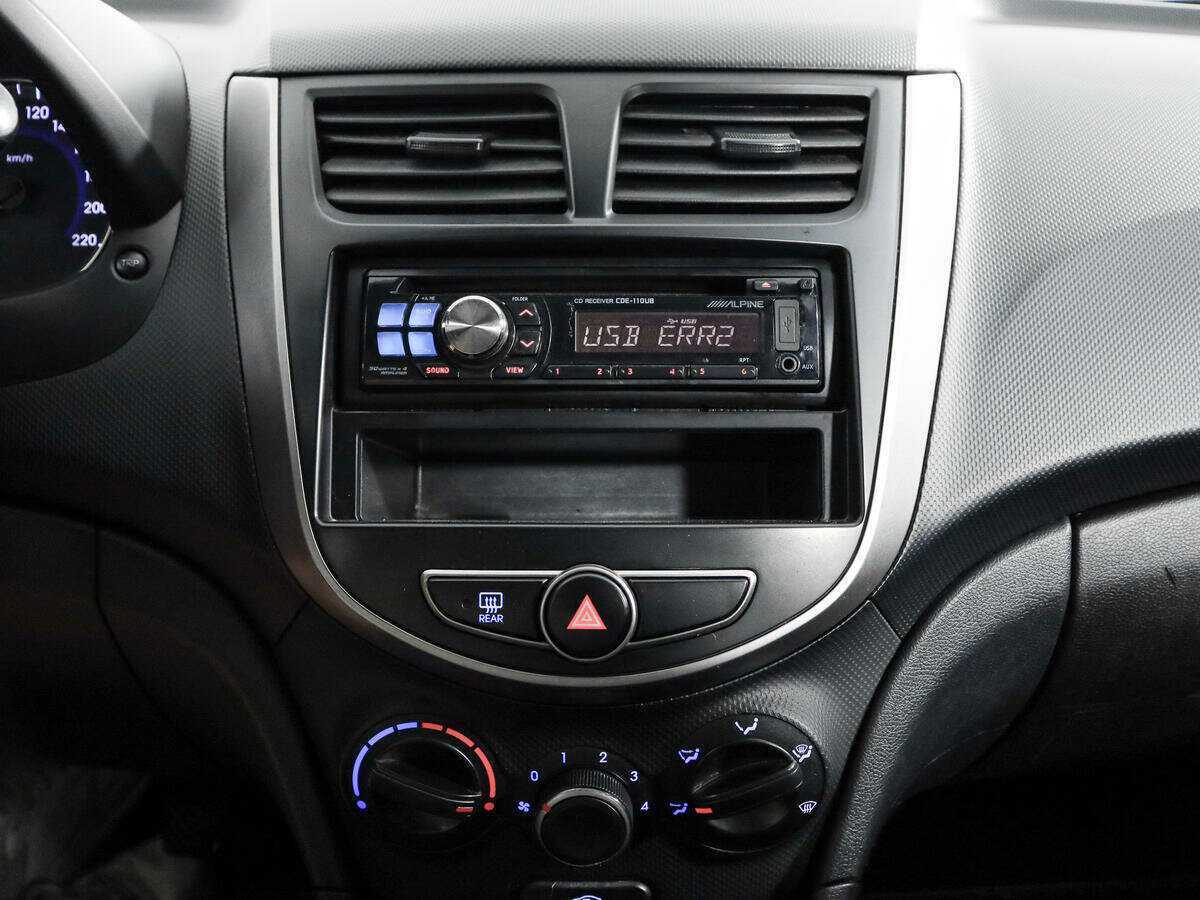 Hyundai Solaris 2014 года с пробегом. Фото: #8