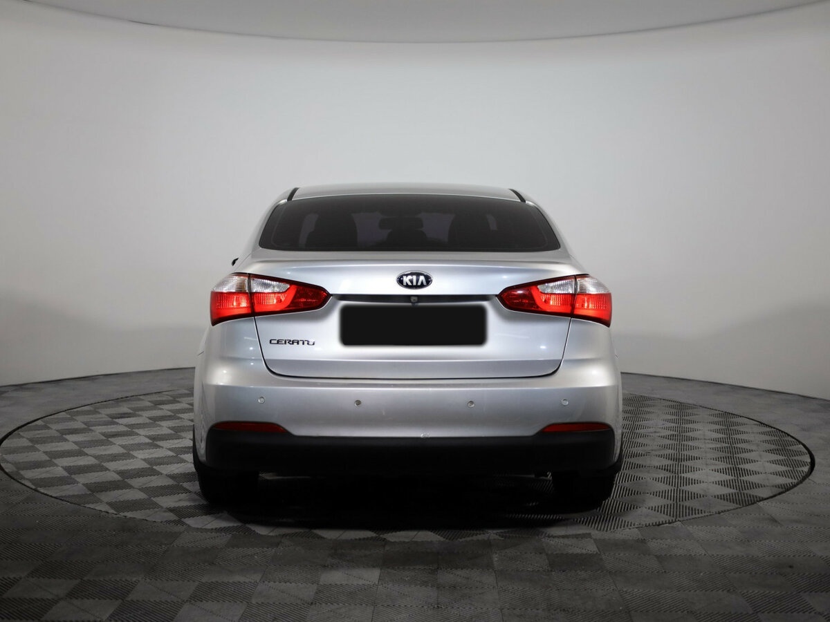 Kia Cerato 2013 года с пробегом. Фото: #5