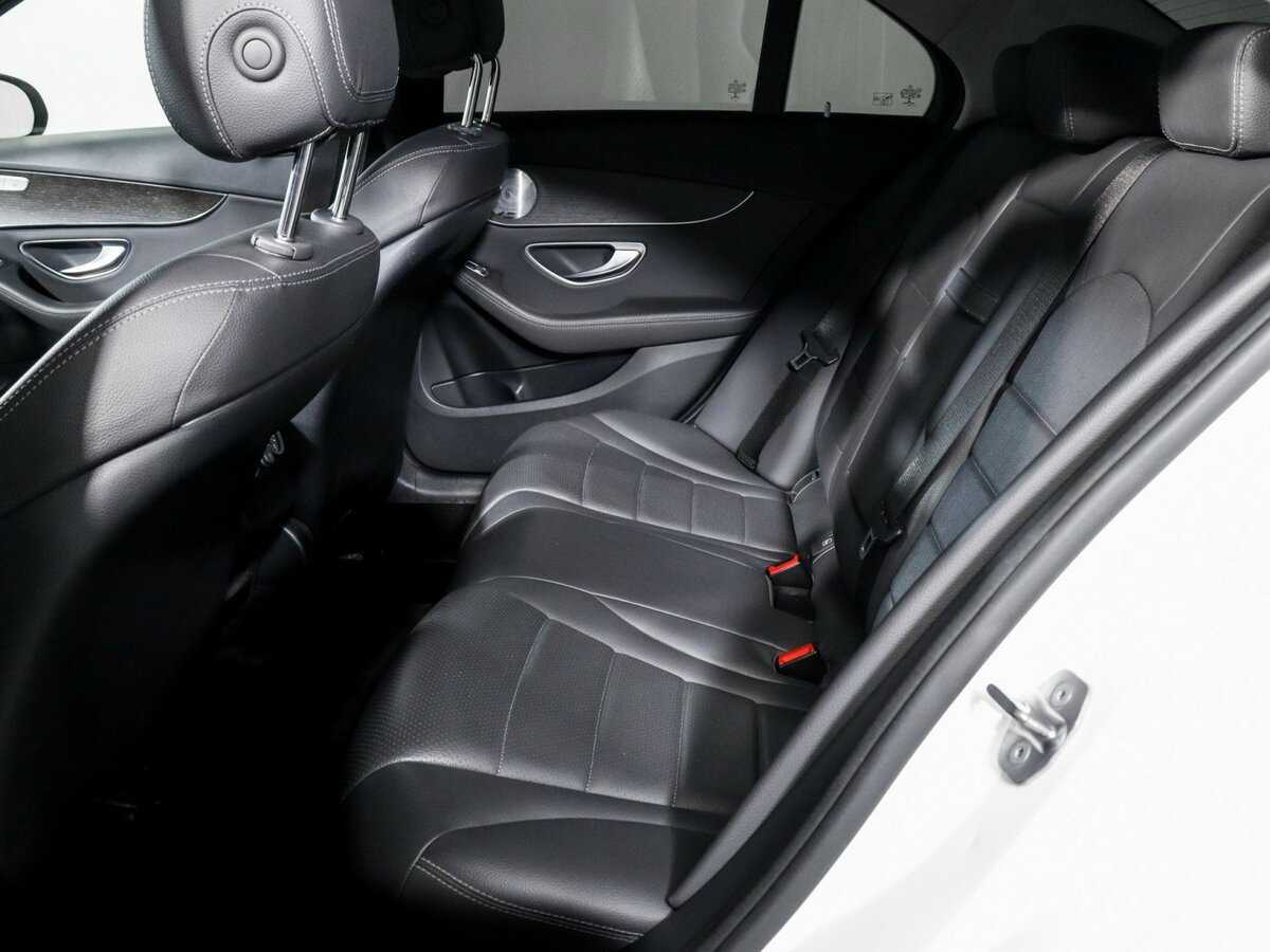 Mercedes-Benz C-Класс 2018 года с пробегом. Фото: #9