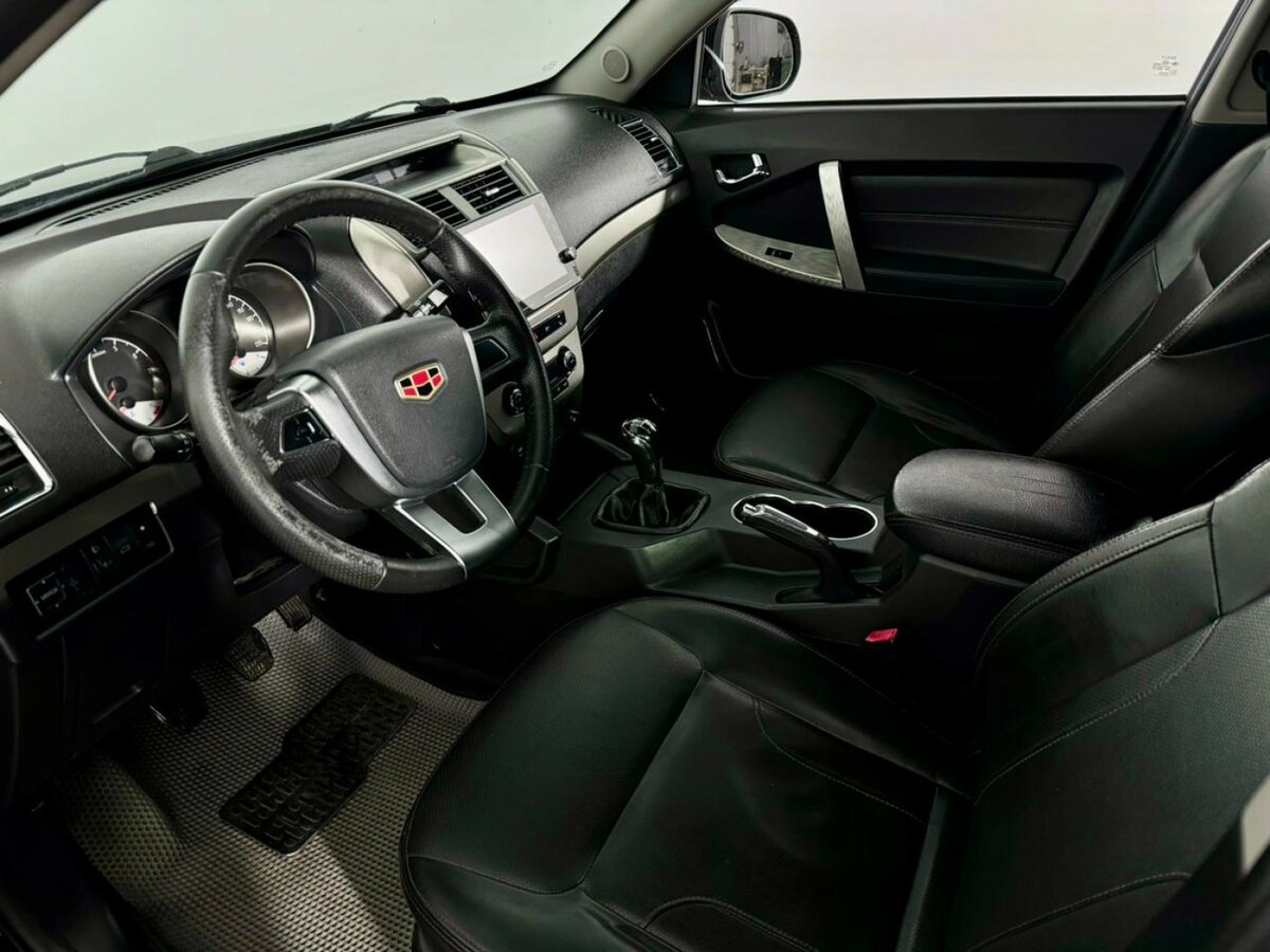 Geely Emgrand X7 2016 года с пробегом. Фото: #7