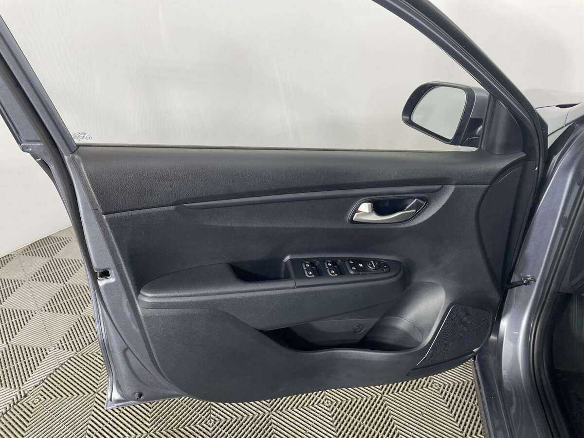 Kia Rio 2020 года с пробегом. Фото: #7