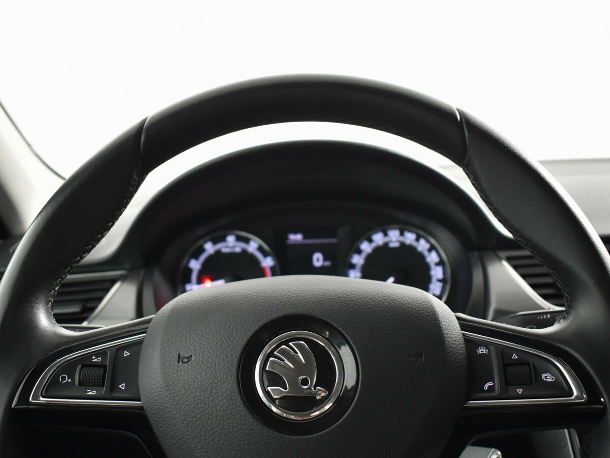 Skoda Rapid 2017 года с пробегом. Фото: #13
