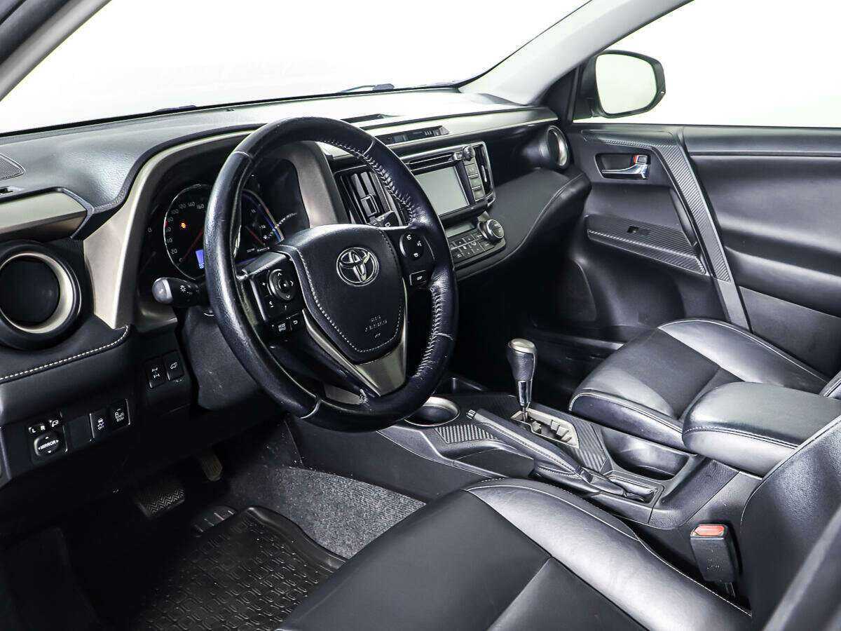 Toyota RAV4 2014 года с пробегом. Фото: #11